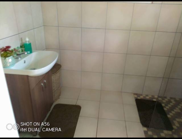 2 BEDROOM APARTMENT RENTED IN WARNER BEACH
